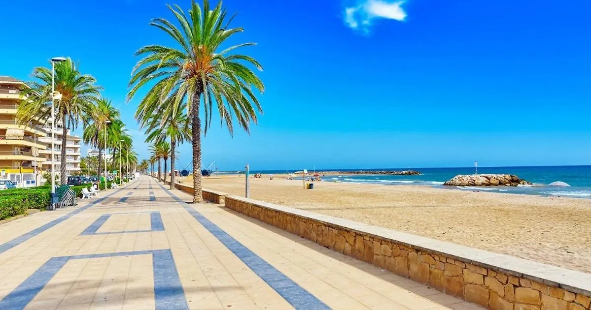 Sunflower Apartment Barcelona Spain